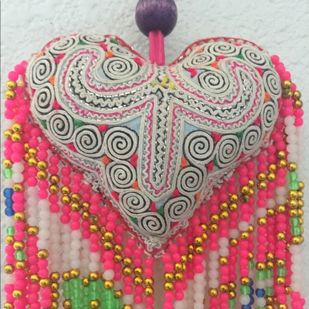 Handmade Bohemian Festival Keychain Tassel Vintage - Picture 4 of 5